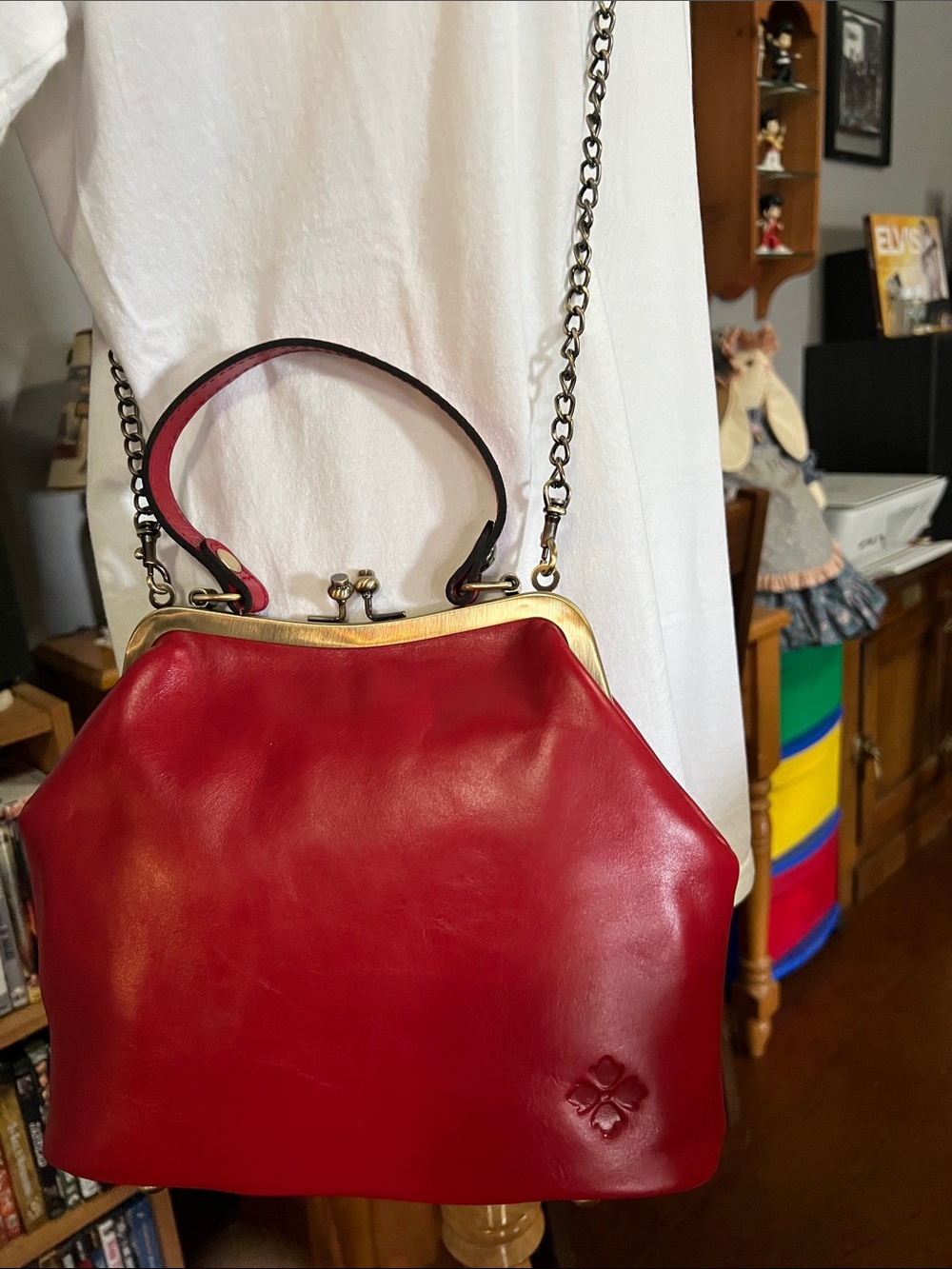 Patricia Nash Red Leather Frame-Top Shoulder Bag - Picture 5 of 6